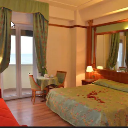 Grand 3* Montesilvano Marina