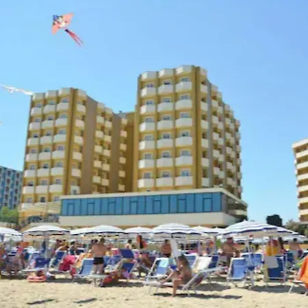 Grand Hotel 3*