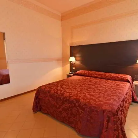 Hotel Grand