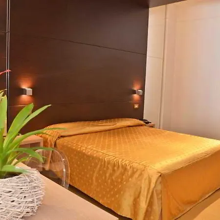 Hotel Grand 3*