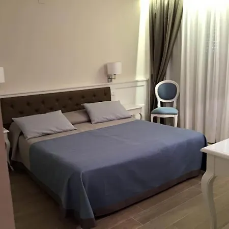 Grand Hotel