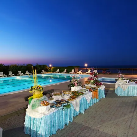 Grand Otel 3*