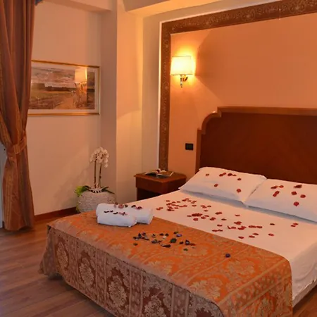Grand Otel