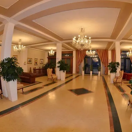 Grand 4* Montesilvano Marina