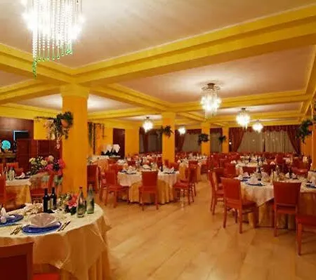 Hotel Grand 4*
