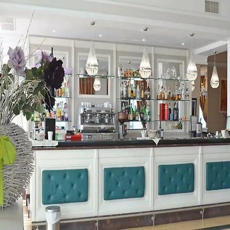 Hotel Grand