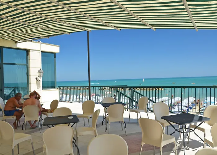 Hotell Grand Montesilvano Marina