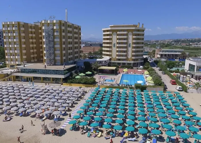 Ξενοδοχείο Grand 3*